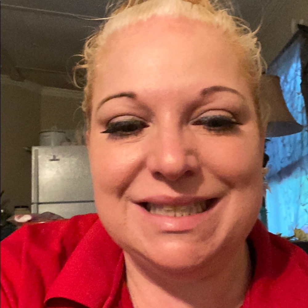 Meet your Posher, Kimberly